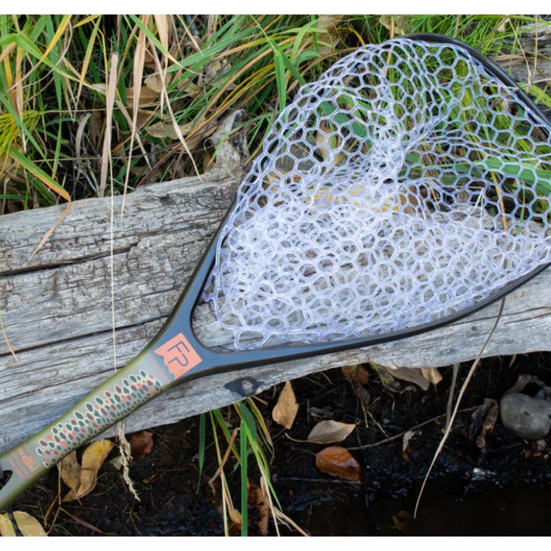 Fishpond Yampa Hand Net|Brown Trout|River Armor|Shadowcast Camo