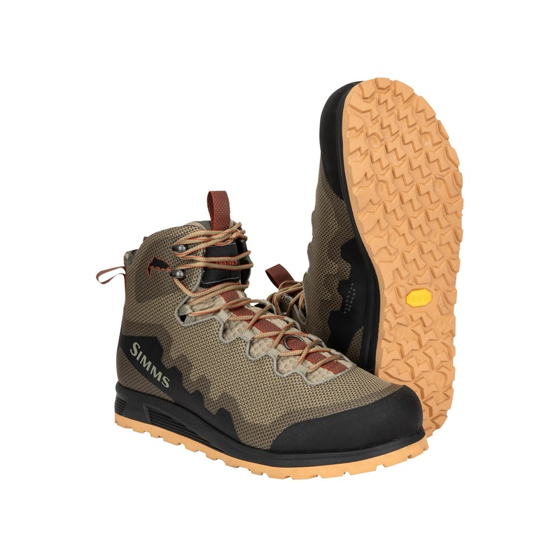 Simms Flyweight Access Wading Boot – Vibram Rubber