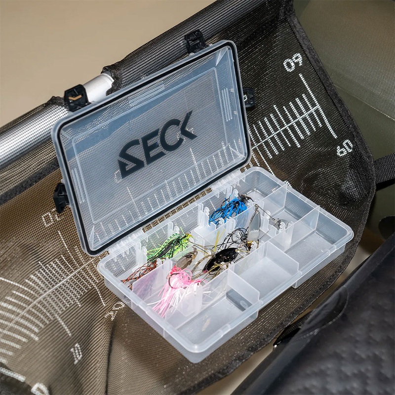 Spinner- & Chatterbait Box WP|S / 23.0 x 17.5 x 5.0 cm|M / 27.0 x 17.0 x 5.0 cm|L / 35.5 x 23.0 x 5.0 cm