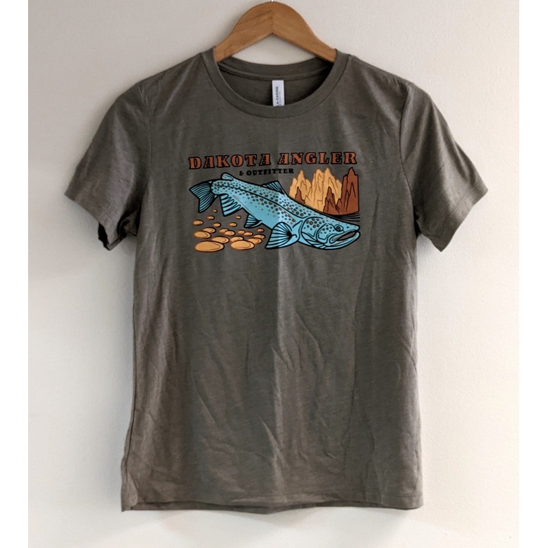Dakota Angler Women’s Relaxed Fit Underwood Logo T-Shirt
