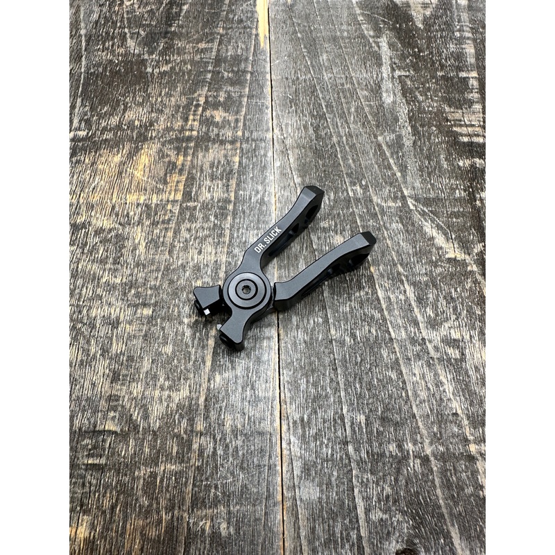 Dr. Slick Cyclone Nipper-Black